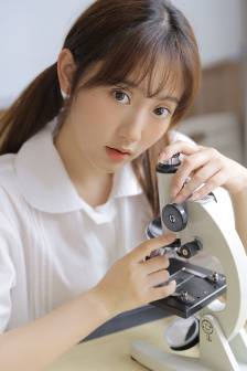 免费看裸色
